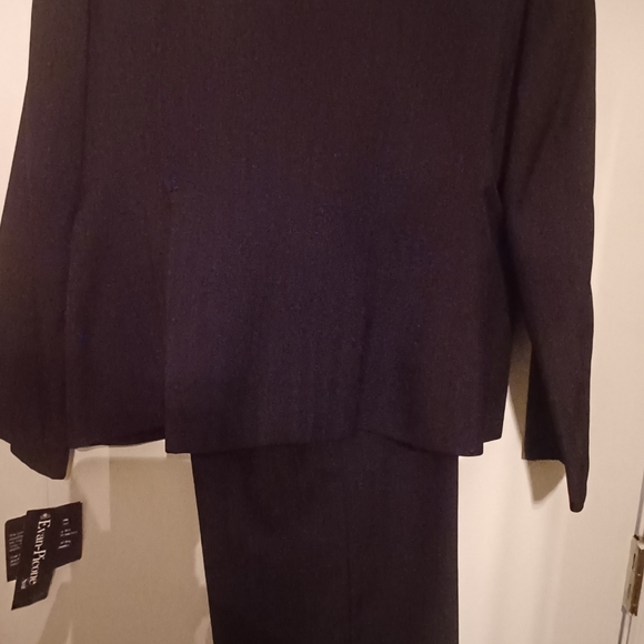 Evan-Picon 2 piece suit - Picture 2 of 3